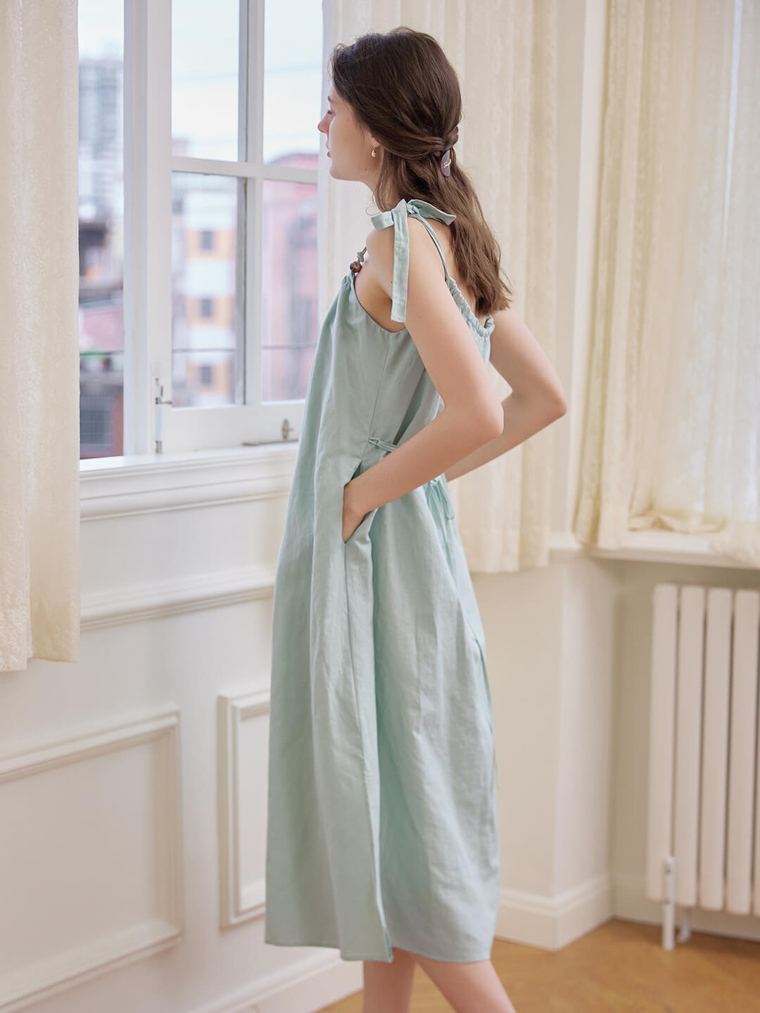 Yasmin 藍色棉麻吊帶連身裙/simpleretro