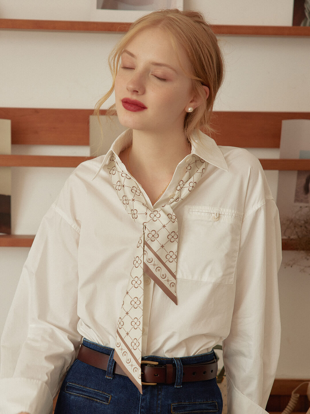 Emily Logo印花長條真絲絲巾