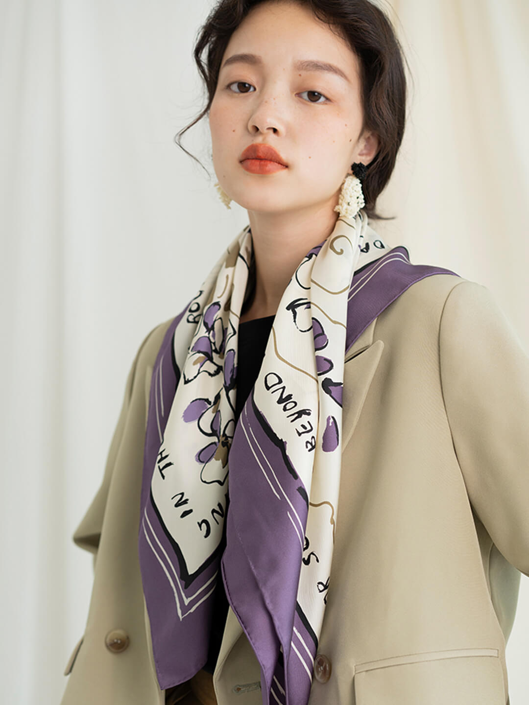 Chowxiaodou 原創彩虹女孩真絲方形絲巾
