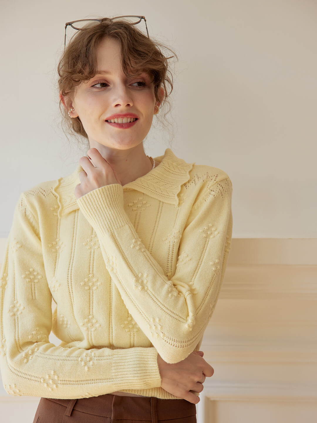 Jasmine 黃色針織短款毛衣