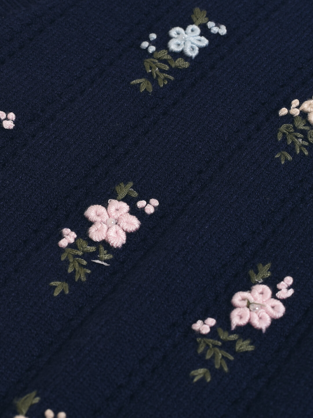 Ally 藍色鉤花刺繡針織外套/SIMPLERETRO