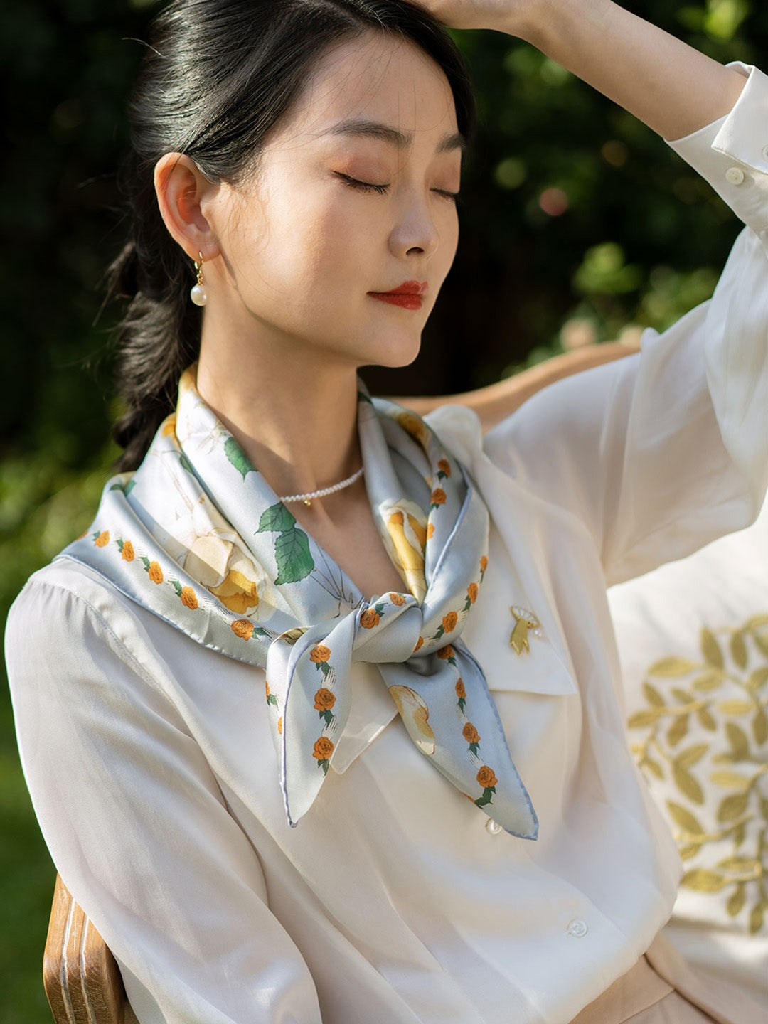 Chowxiaodou 原創4色玫瑰真絲優雅小方巾